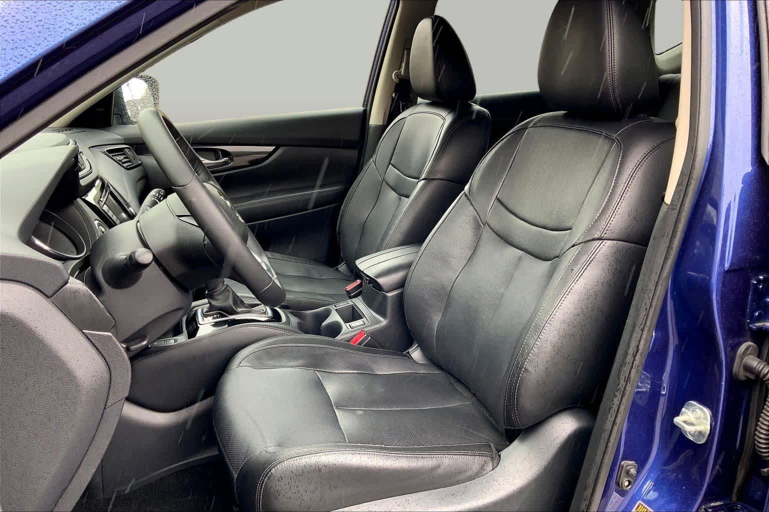 Used 2019 Nissan Rogue SL AWD/4WD image 9