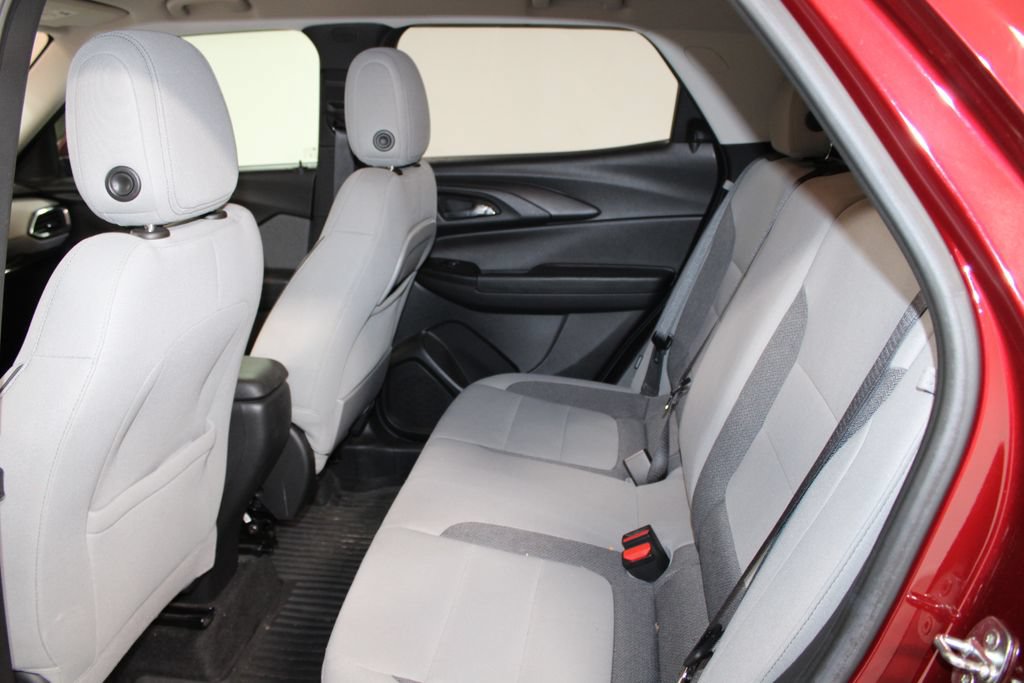 Used 2022 Chevrolet TrailBlazer LT FWD image 17
