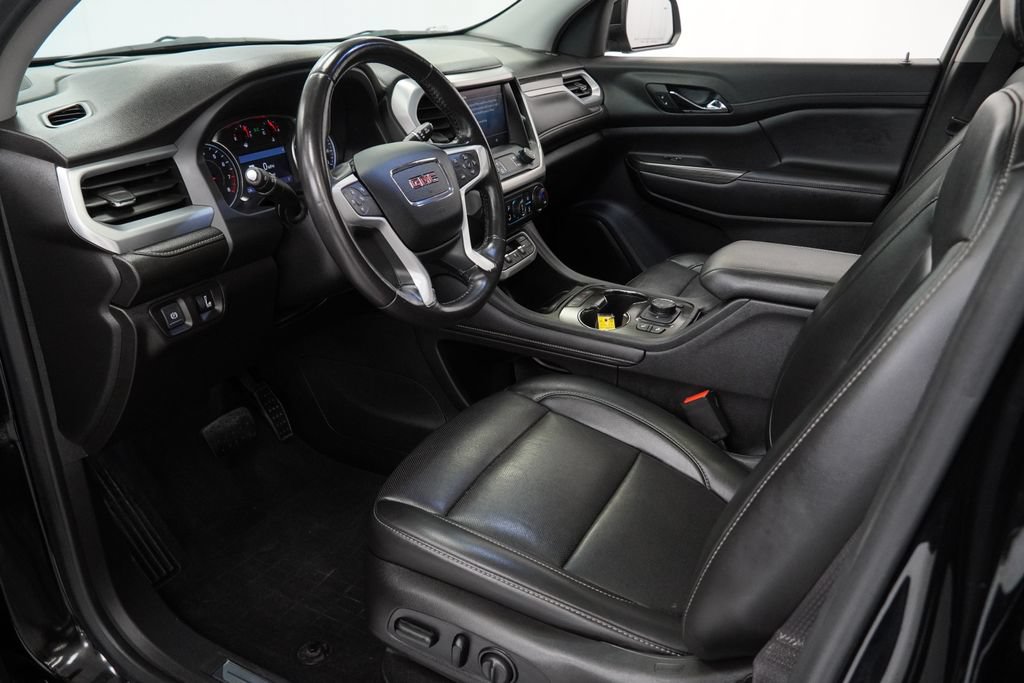 Used 2021 GMC Acadia SLT AWD/4WD image 16
