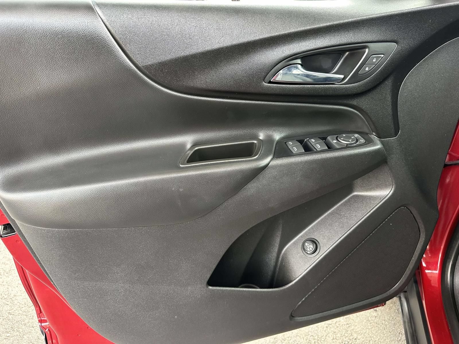 Certified 2020 Chevrolet Equinox LT FWD image 24