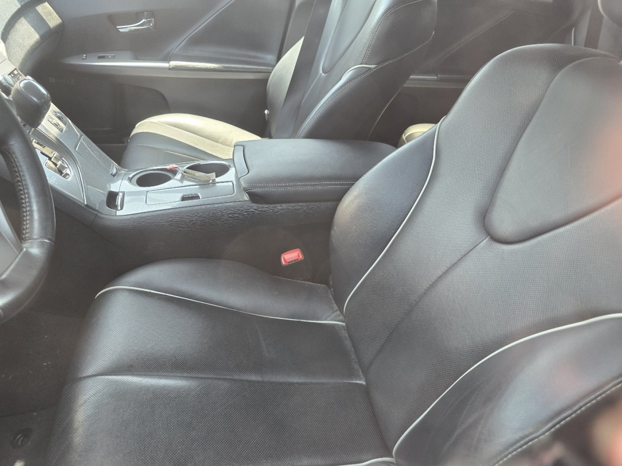 Used 2014 Toyota Venza XLE w/ XLE Premium Package FWD image 18