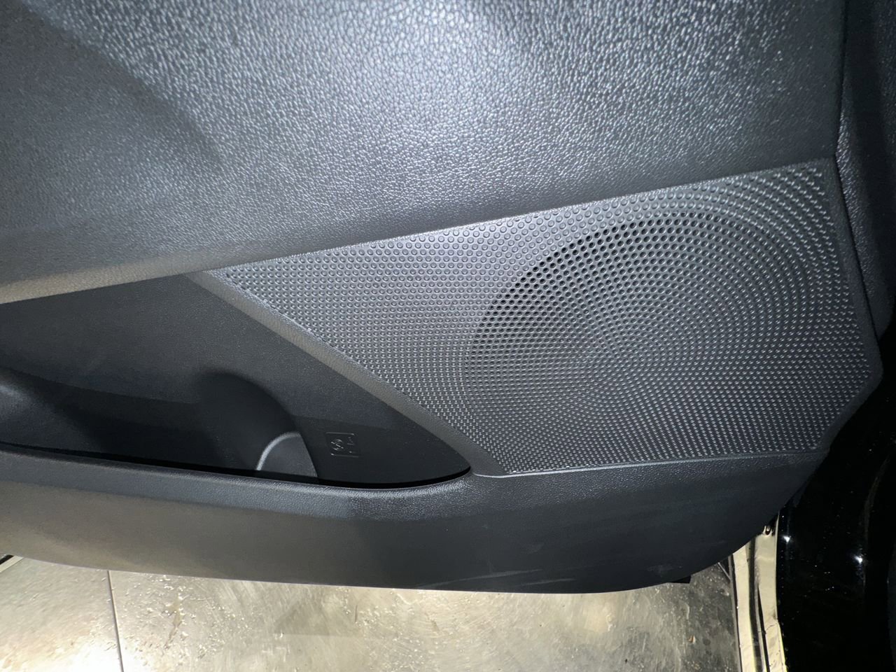 Certified 2025 Kia Sorento EX w/ EX Panoramic Sunroof Package AWD/4WD image 17