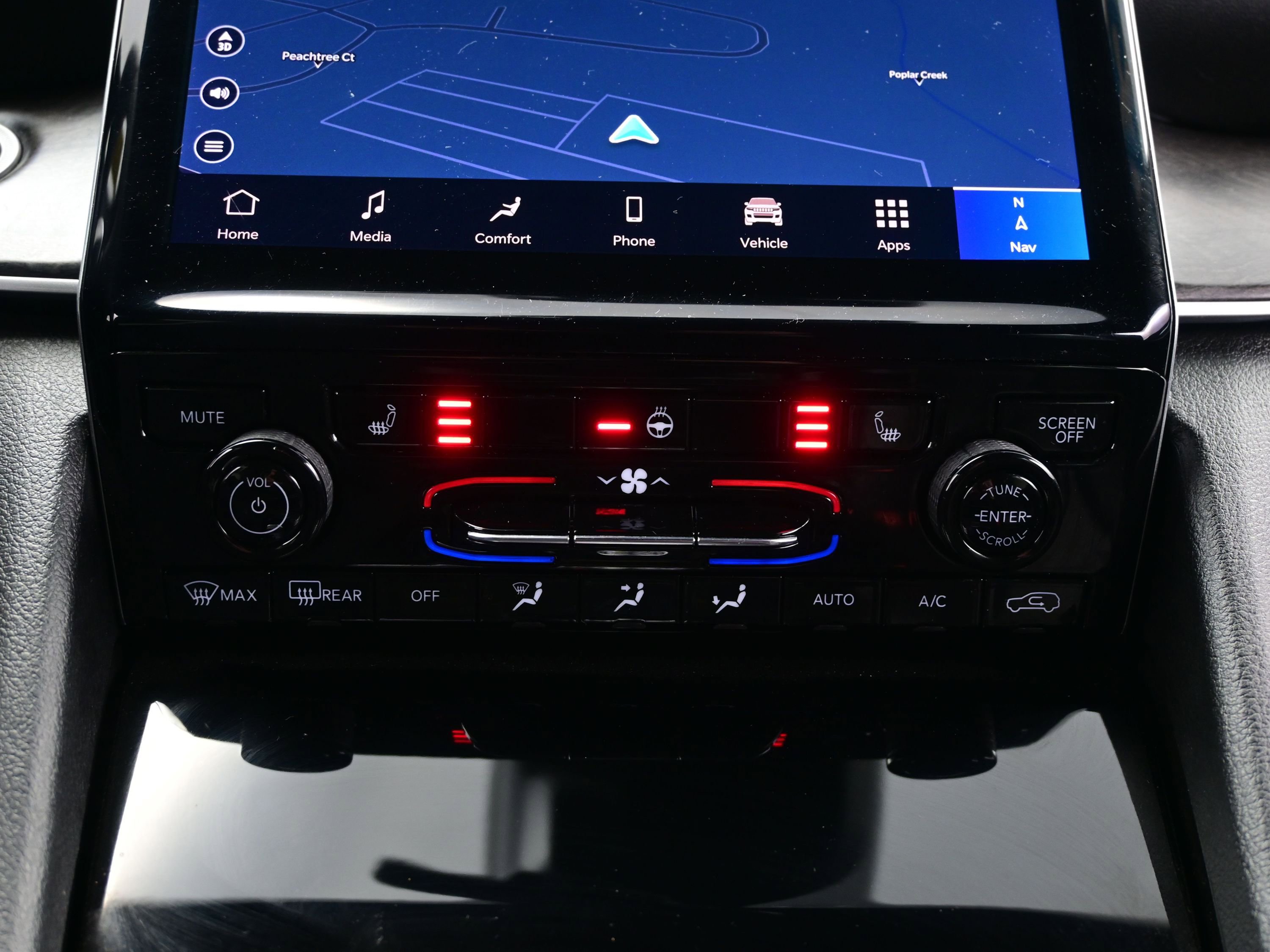 Used 2025 Jeep Grand Cherokee L Limited w/ Black Appearance Package image 22