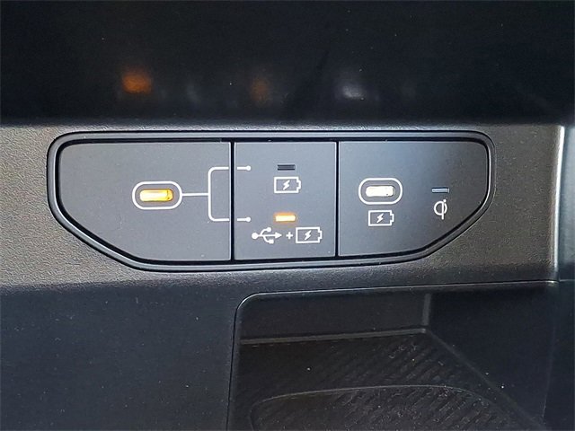 Used 2025 Kia Sorento S image 26