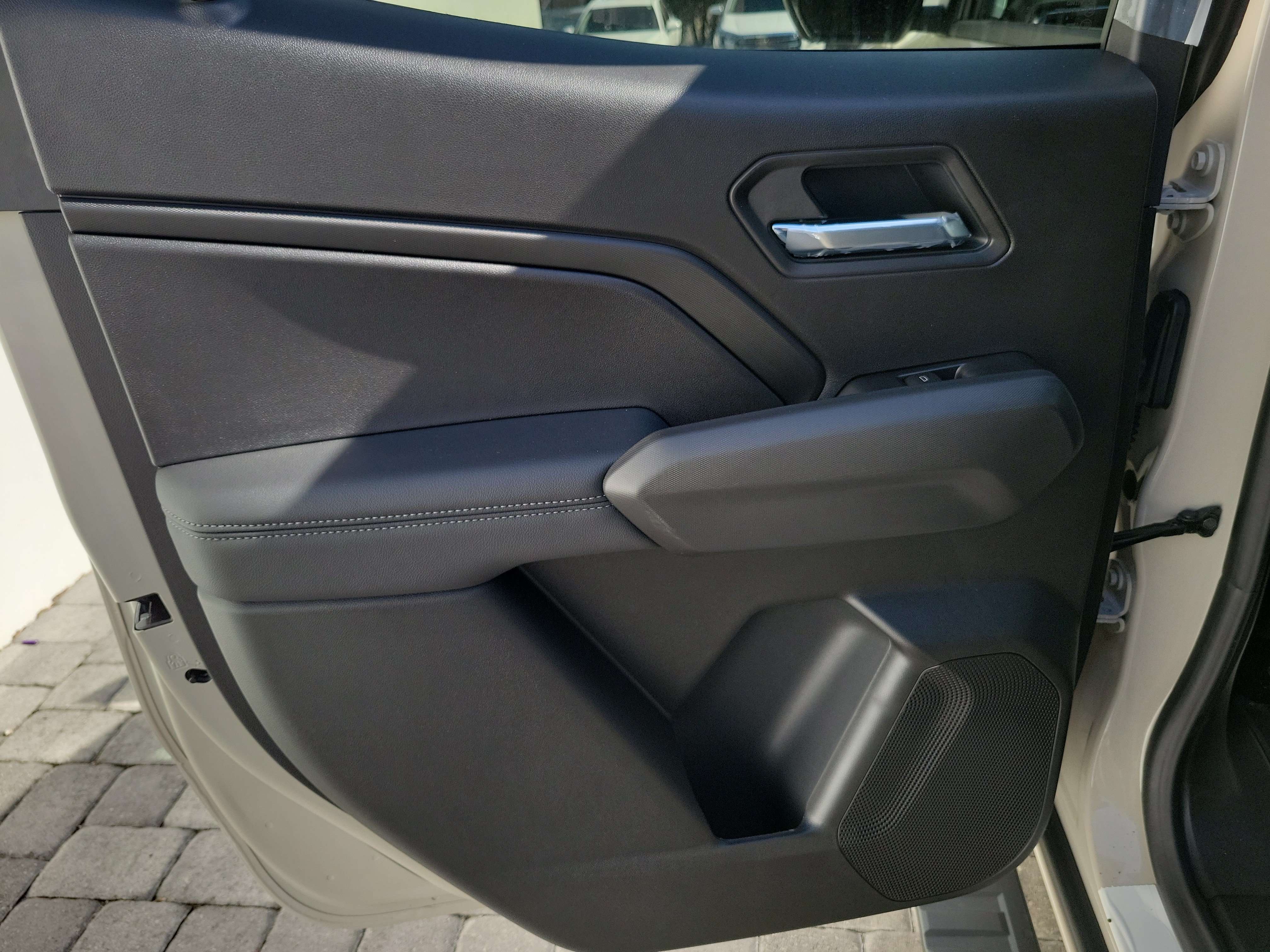 New 2026 GMC Canyon Elevation w/ Convenience Package RWD image 11