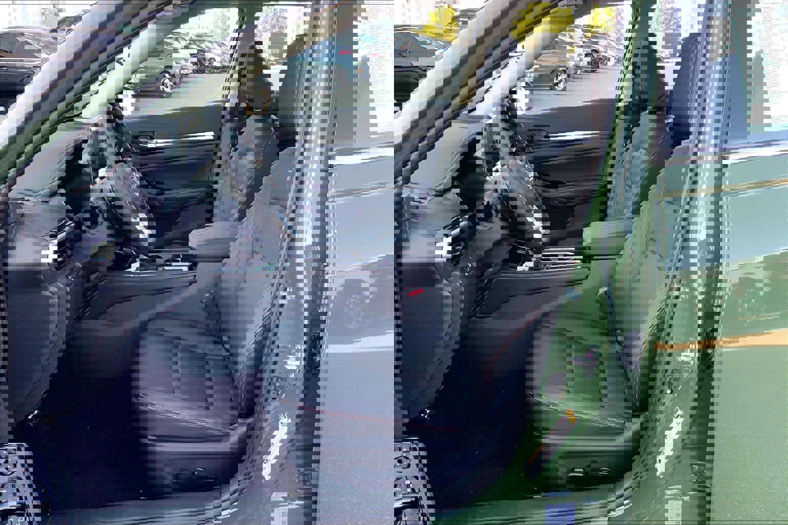 New 2025 Nissan Altima 2.5 SR w/ SR Premium Package image 10