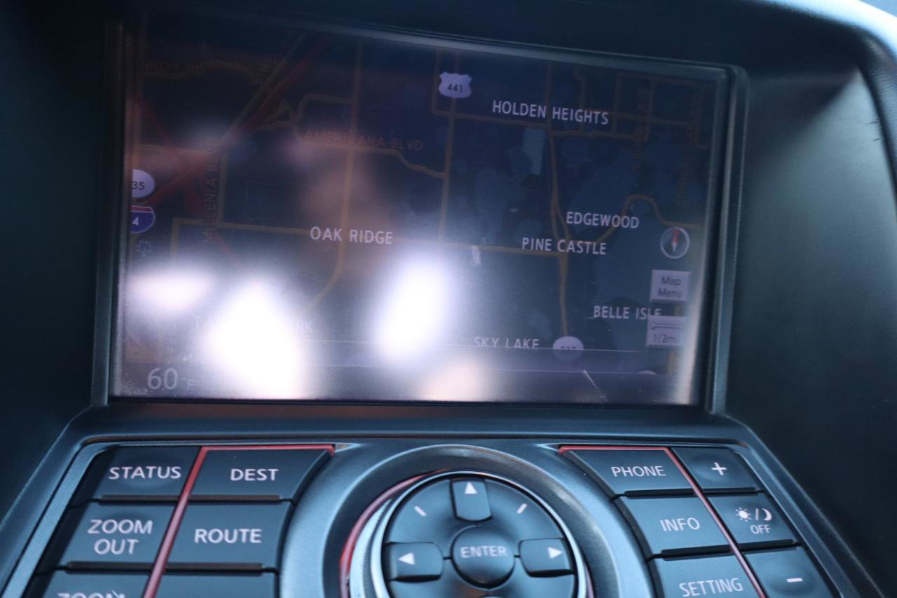 Used 2020 Nissan 370Z NISMO image 23