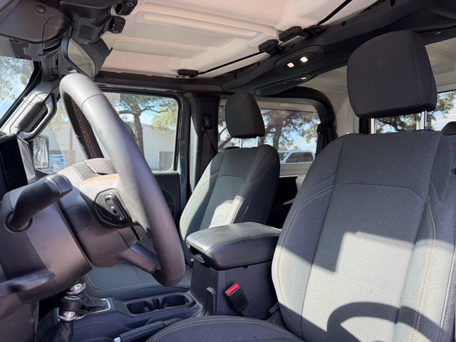 Used 2024 Jeep Wrangler Sport AWD/4WD image 8