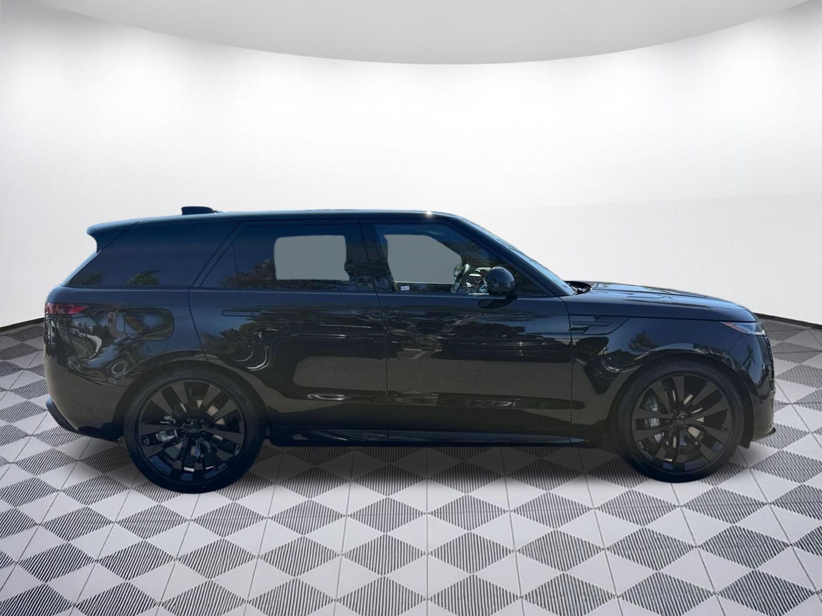 New 2027 Land Rover Range Rover Sport Dynamic SE AWD/4WD image 8