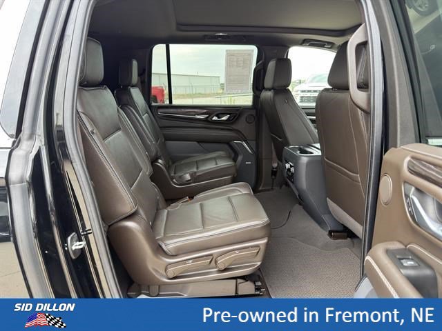 Certified 2022 GMC Yukon XL Denali w/ Denali Premium Package AWD/4WD image 21