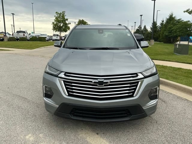 Used 2023 Chevrolet Traverse Premier FWD image 9
