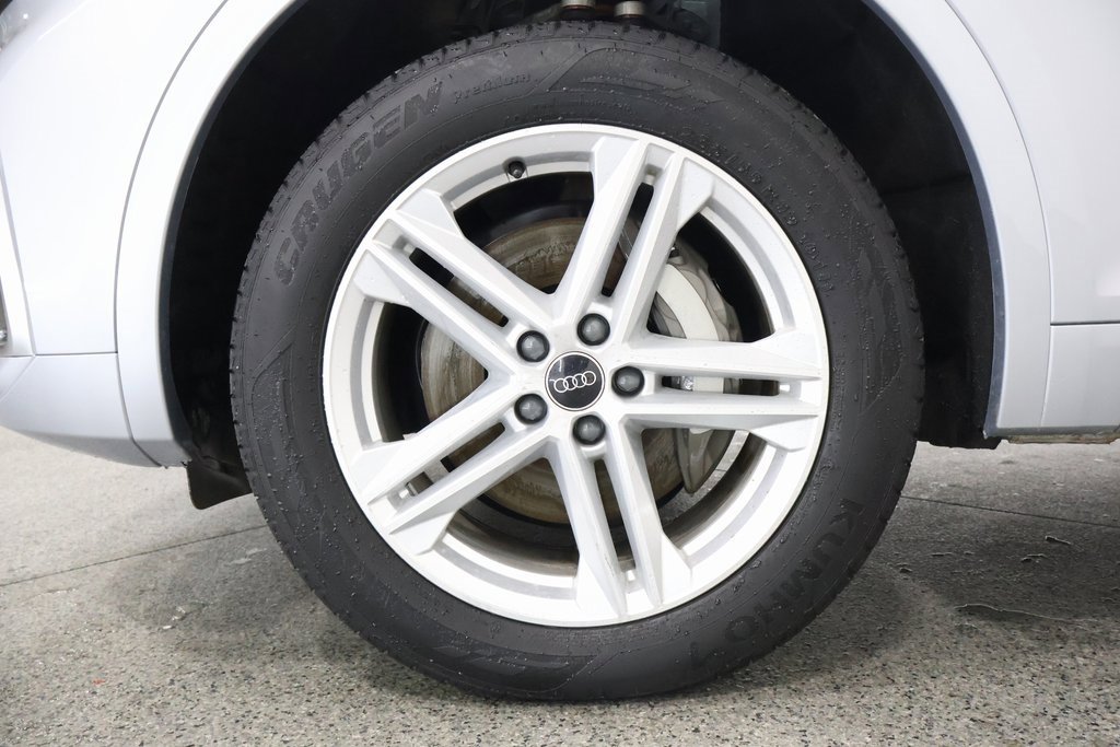 Certified 2025 Audi Q5 e Premium Plus w/ Premium Plus Package image 5