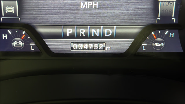 Used 2024 RAM 1500 Laramie AWD/4WD image 36