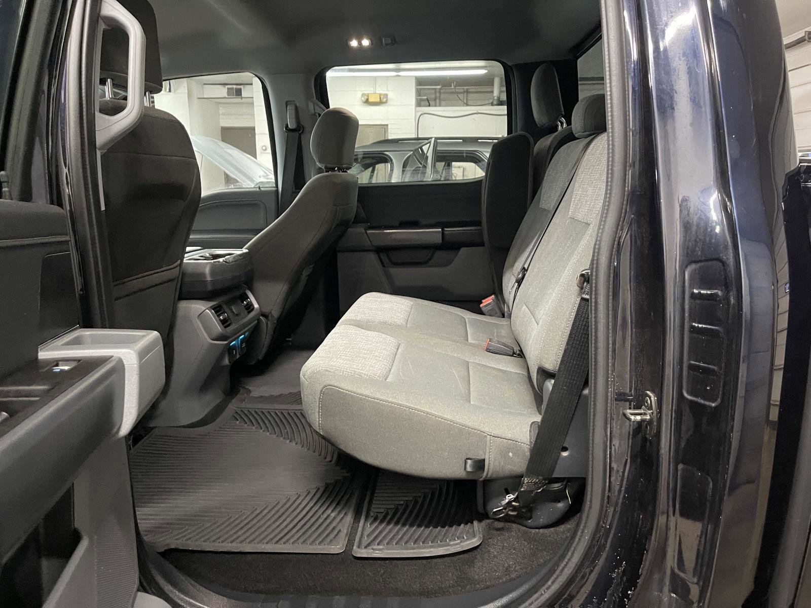 Used 2021 Ford F150 XLT w/ Equipment Group 302A High image 18