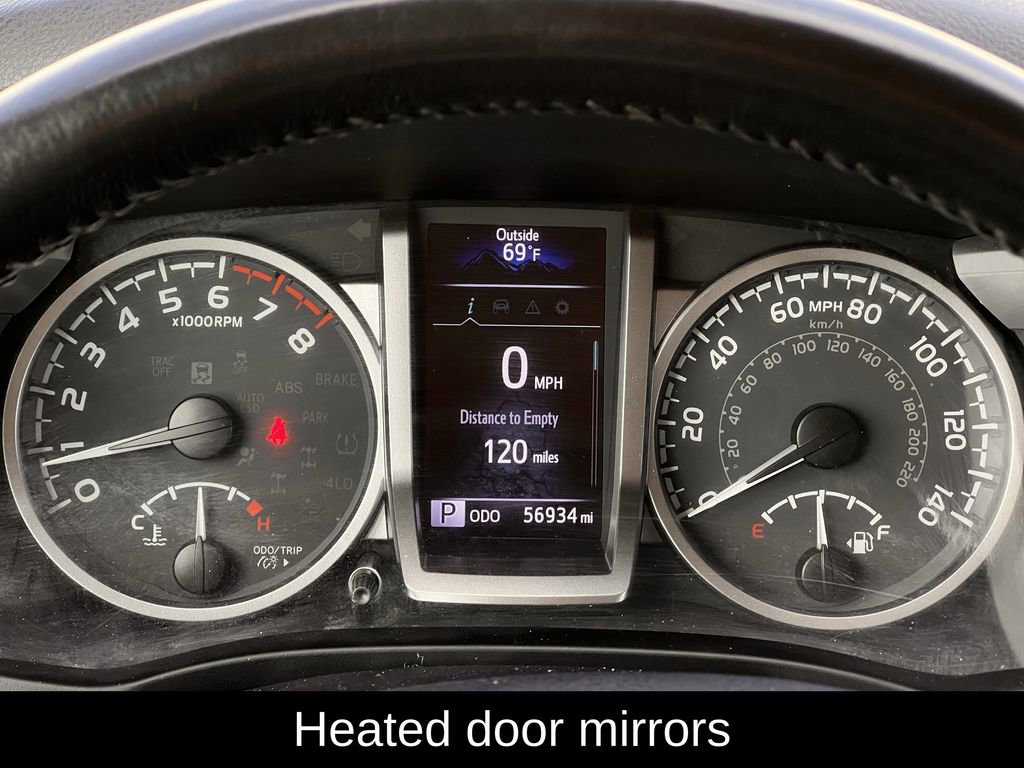 Used 2022 Toyota Tacoma TRD Off-Road image 19