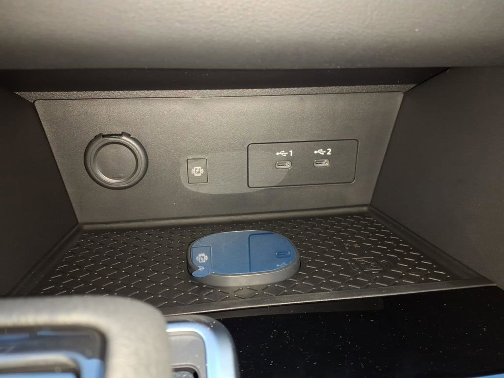 New 2026 Nissan Pathfinder SL image 13