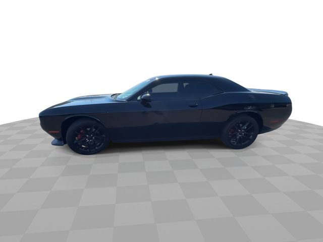 Used 2022 Dodge Challenger GT w/ Plus Package image 5