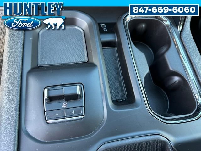 Used 2024 GMC Sierra 2500 AT4 w/ AT4 Premium Plus Package AWD/4WD image 18