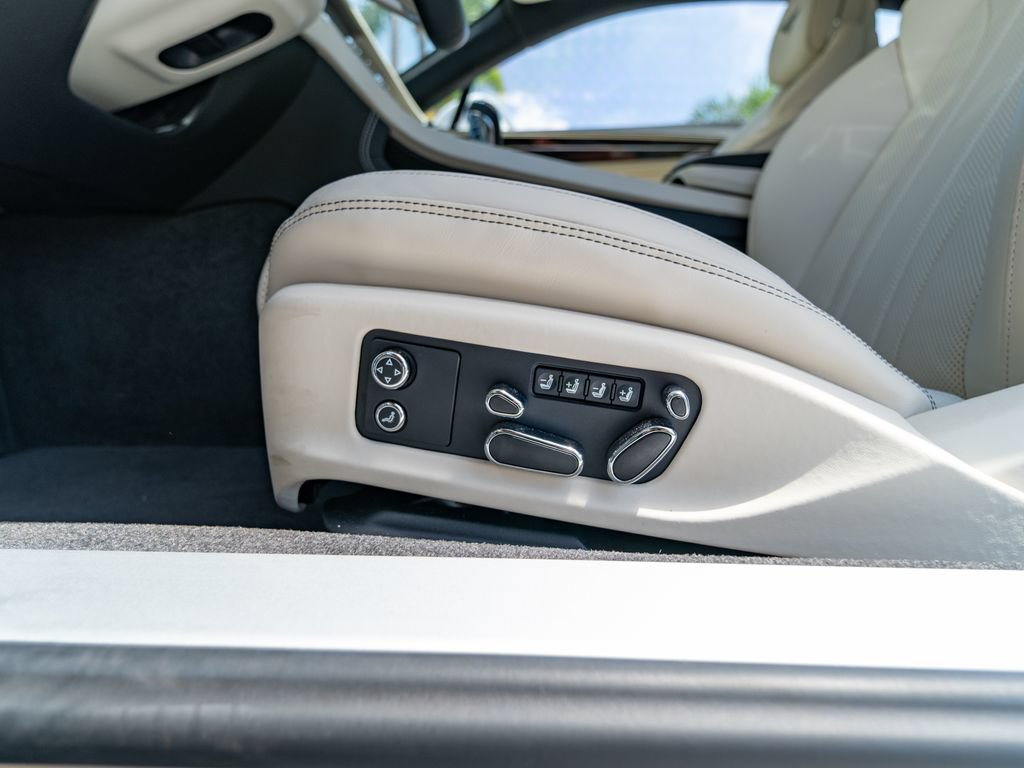Used 2024 Bentley Continental GT AWD/4WD image 13