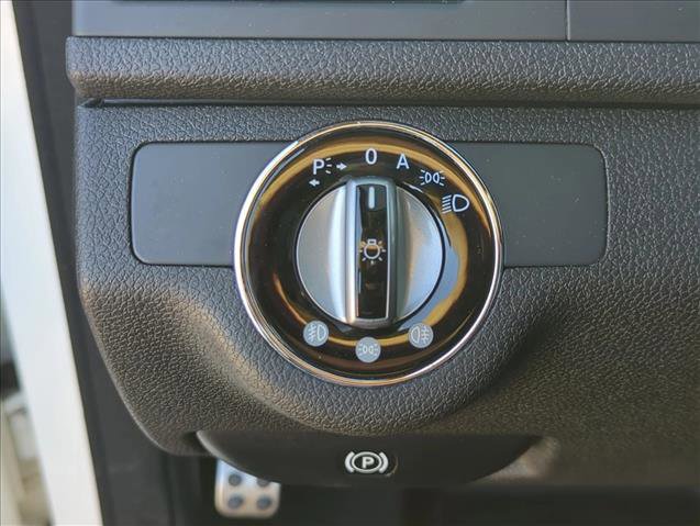 Used 2009 Mercedes-Benz C 63 AMG Sedan image 10