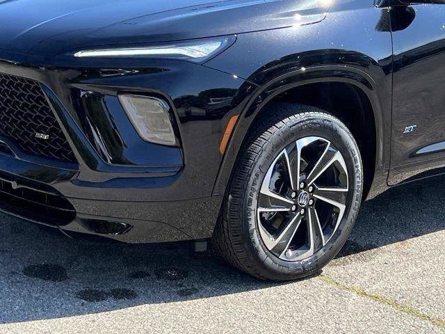 New 2026 Buick Enclave Sport Touring w/ Power Package FWD image 9