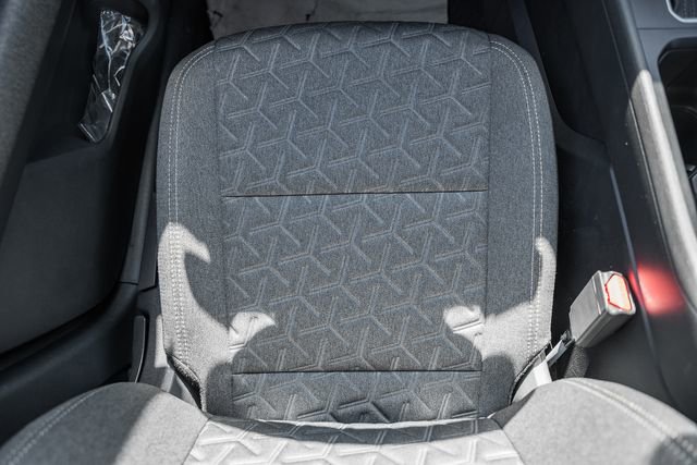 New 2026 Nissan Kicks SV image 28