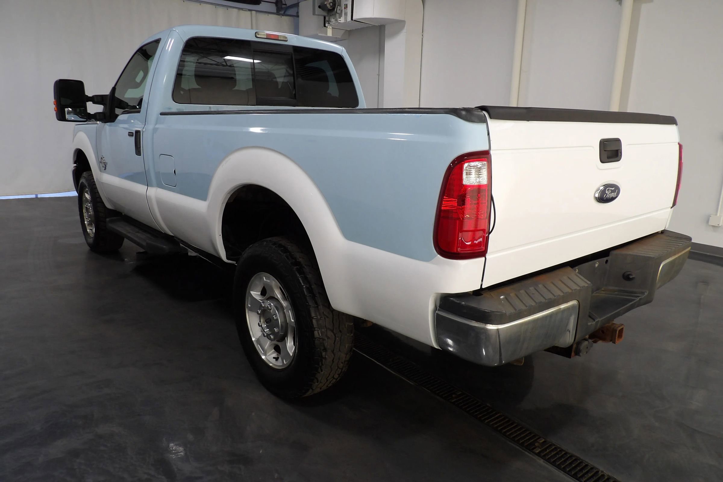 Used 2015 Ford F250 XLT w/ XLT Interior Package image 7