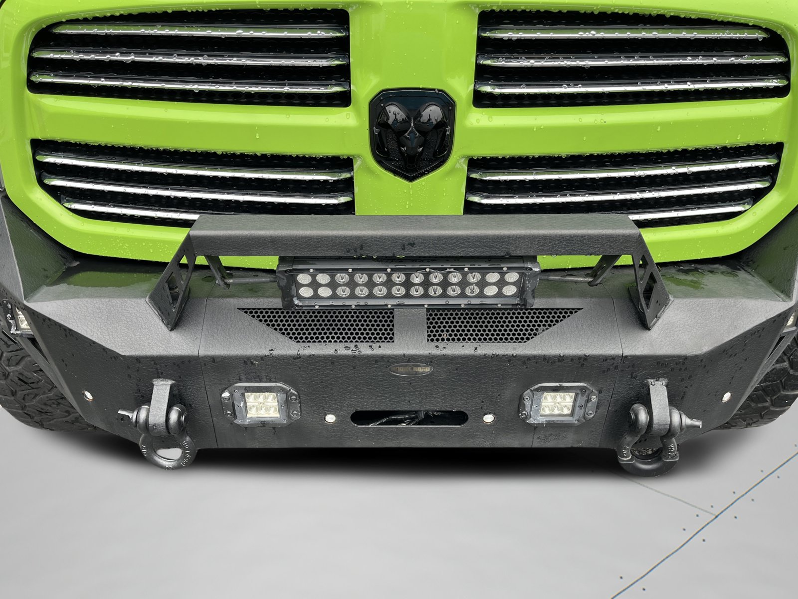 Used 2017 RAM 1500 Sport w/ Sublime Green Sport Package AWD/4WD image 11
