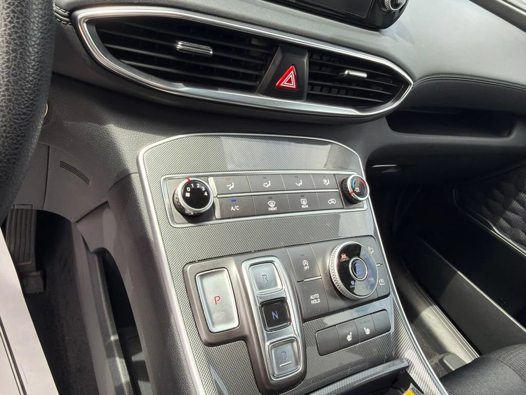 Used 2022 Hyundai Santa Fe SEL AWD/4WD image 17