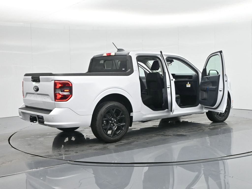 New 2025 Ford Maverick Lobo image 5