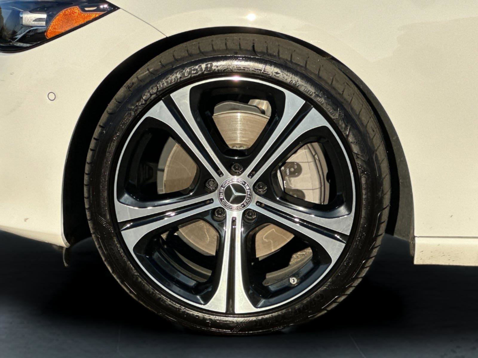 Certified 2025 Mercedes-Benz C 300 C 300 4D Sedan image 33