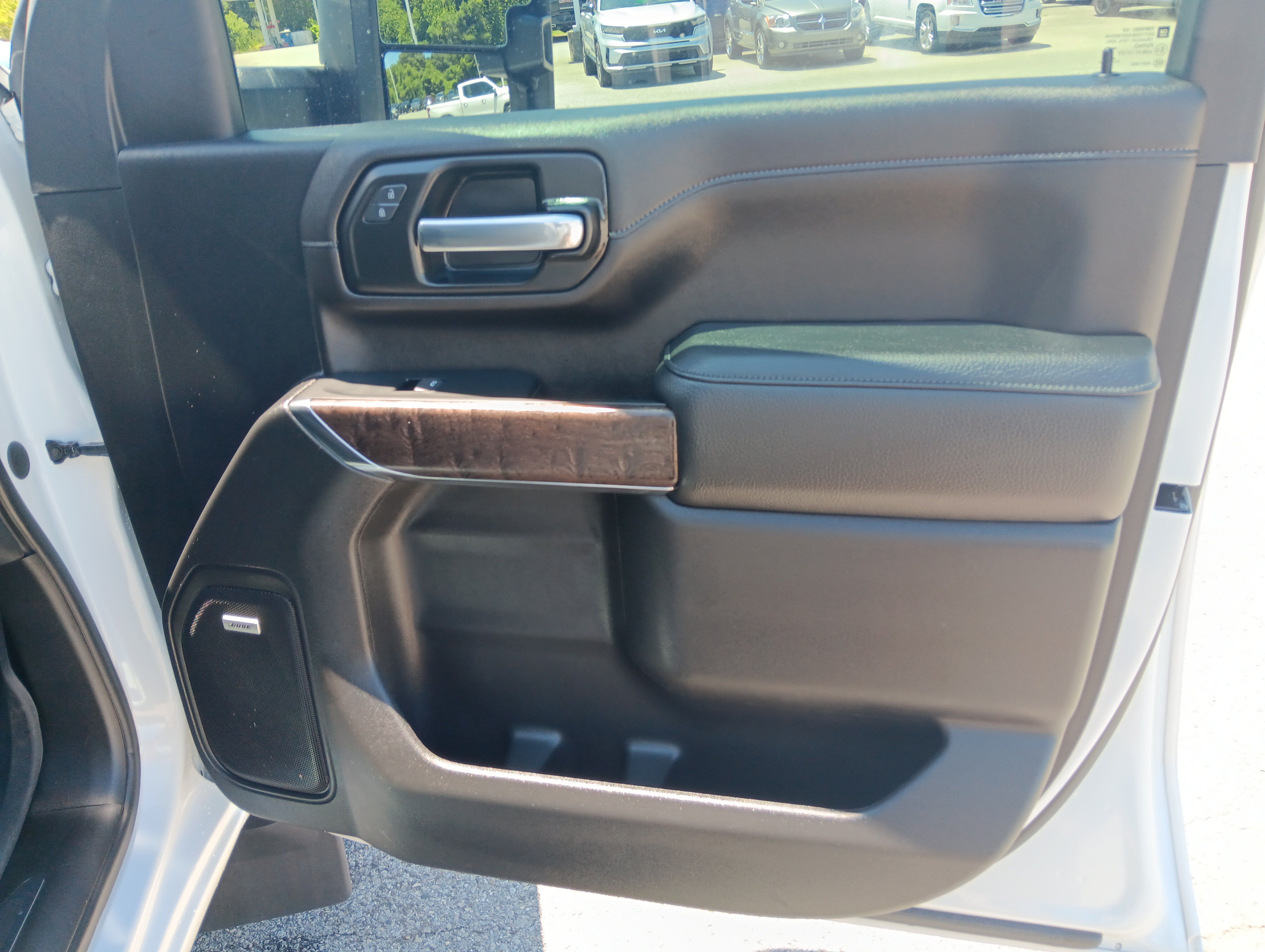 Used 2023 GMC Sierra 3500 Denali w/ Denali Ultimate Package AWD/4WD image 18