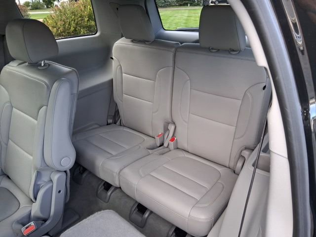 Used 2023 GMC Acadia SLT image 28