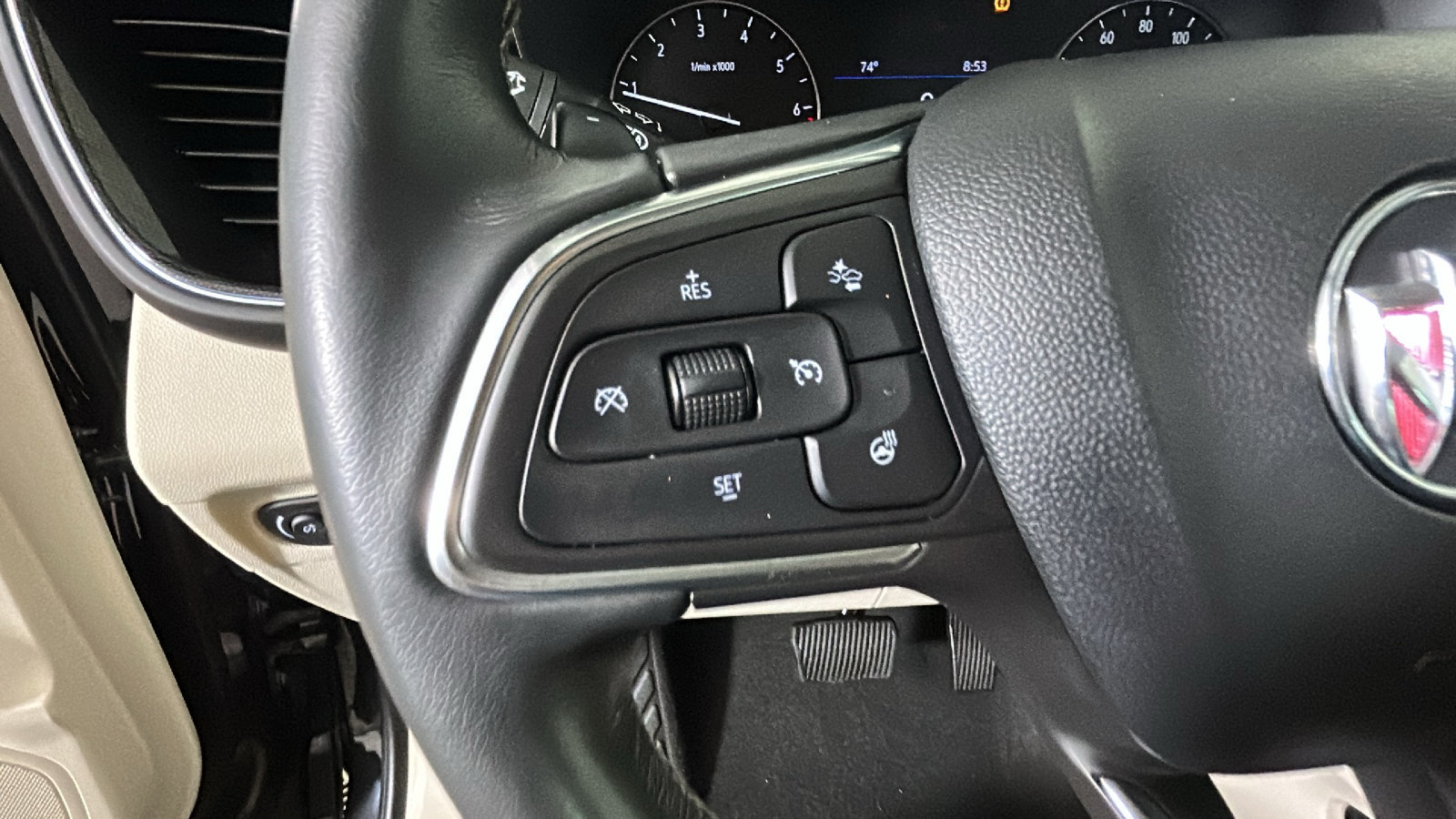 Used 2023 Buick Envision Preferred AWD/4WD image 18