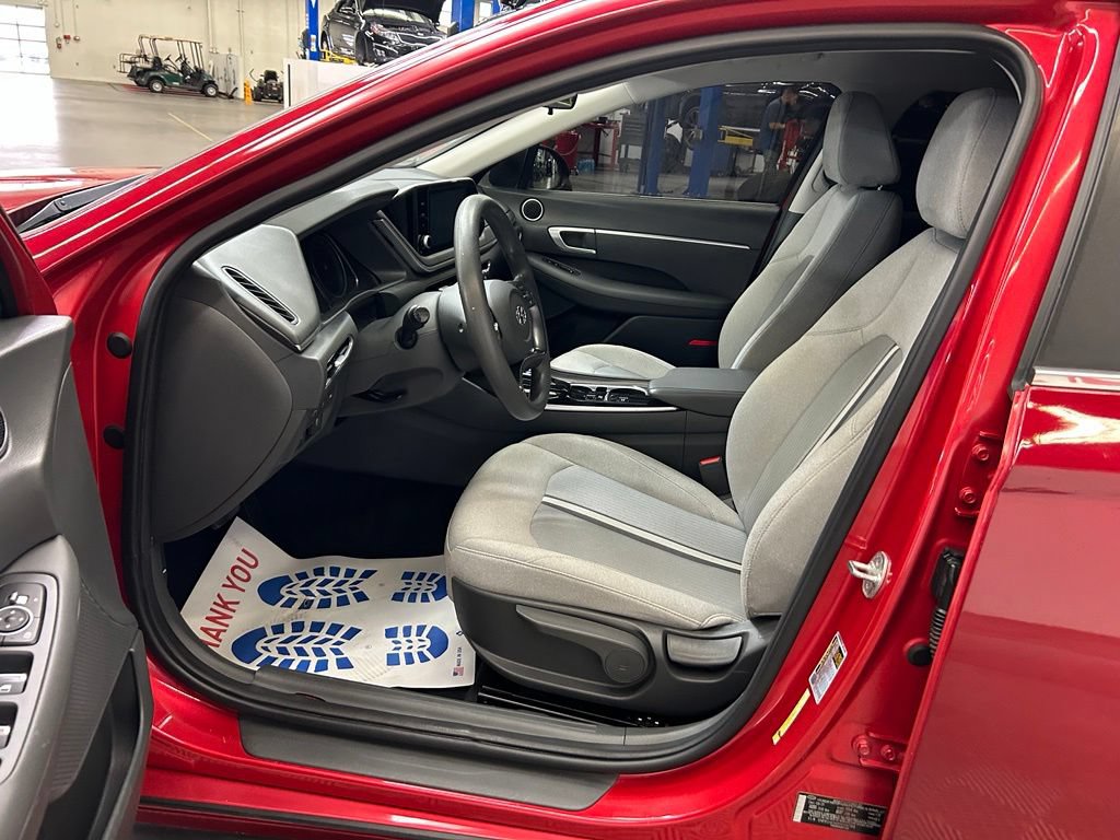 Used 2022 Hyundai Sonata SE w/ Preferred Accessory Package FWD image 20