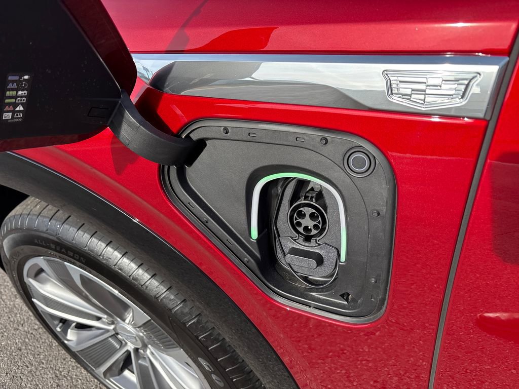 New 2026 Cadillac Vistiq Luxury image 12