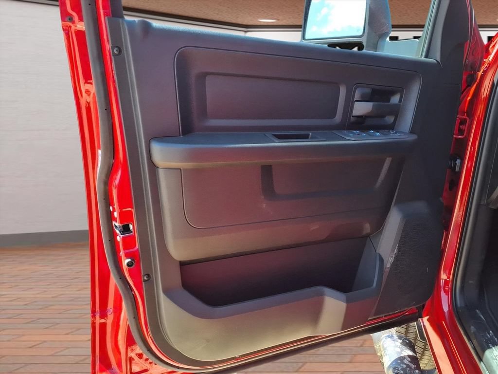 New 2026 RAM 2500 Tradesman AWD/4WD image 19