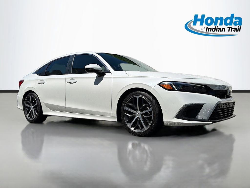 Used 2024 Honda Civic Touring image 1