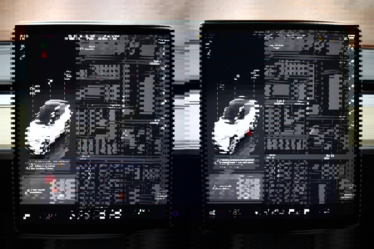 Used 2023 Tesla Model Y Long Range image 29