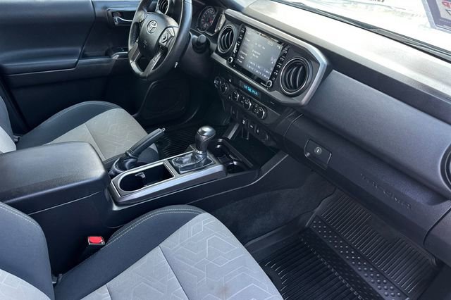 Used 2023 Toyota Tacoma TRD Off-Road image 17