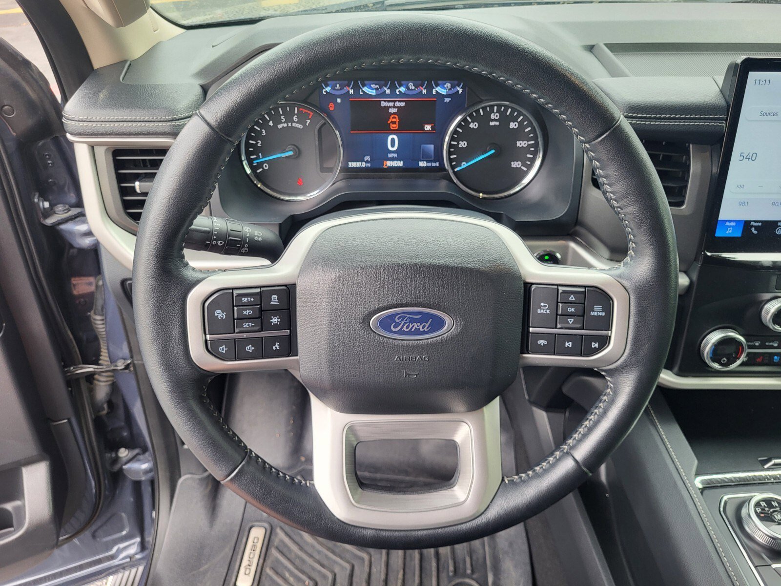 Certified 2023 Ford Expedition XLT image 26