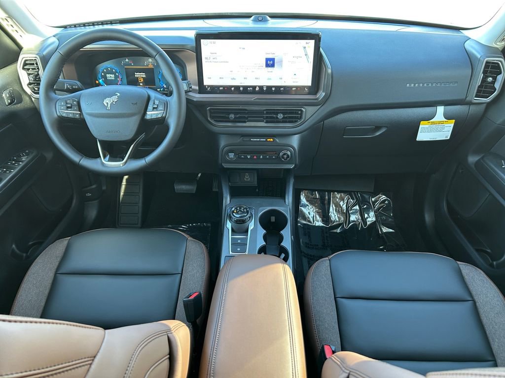Used 2025 Ford Bronco Sport Outer Banks w/ Outer Banks Tech Package+ AWD/4WD image 10
