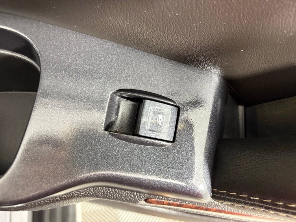 Used 2020 GMC Yukon SLE w/ SLE Value Package AWD/4WD image 48