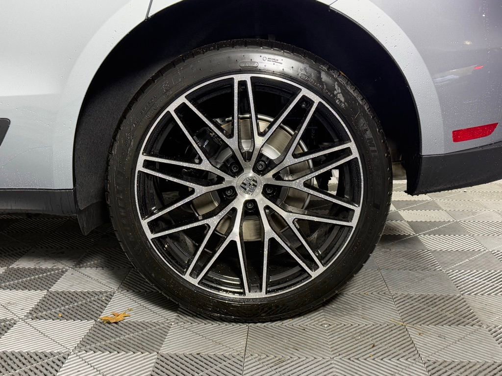 New 2026 Porsche Macan image 12