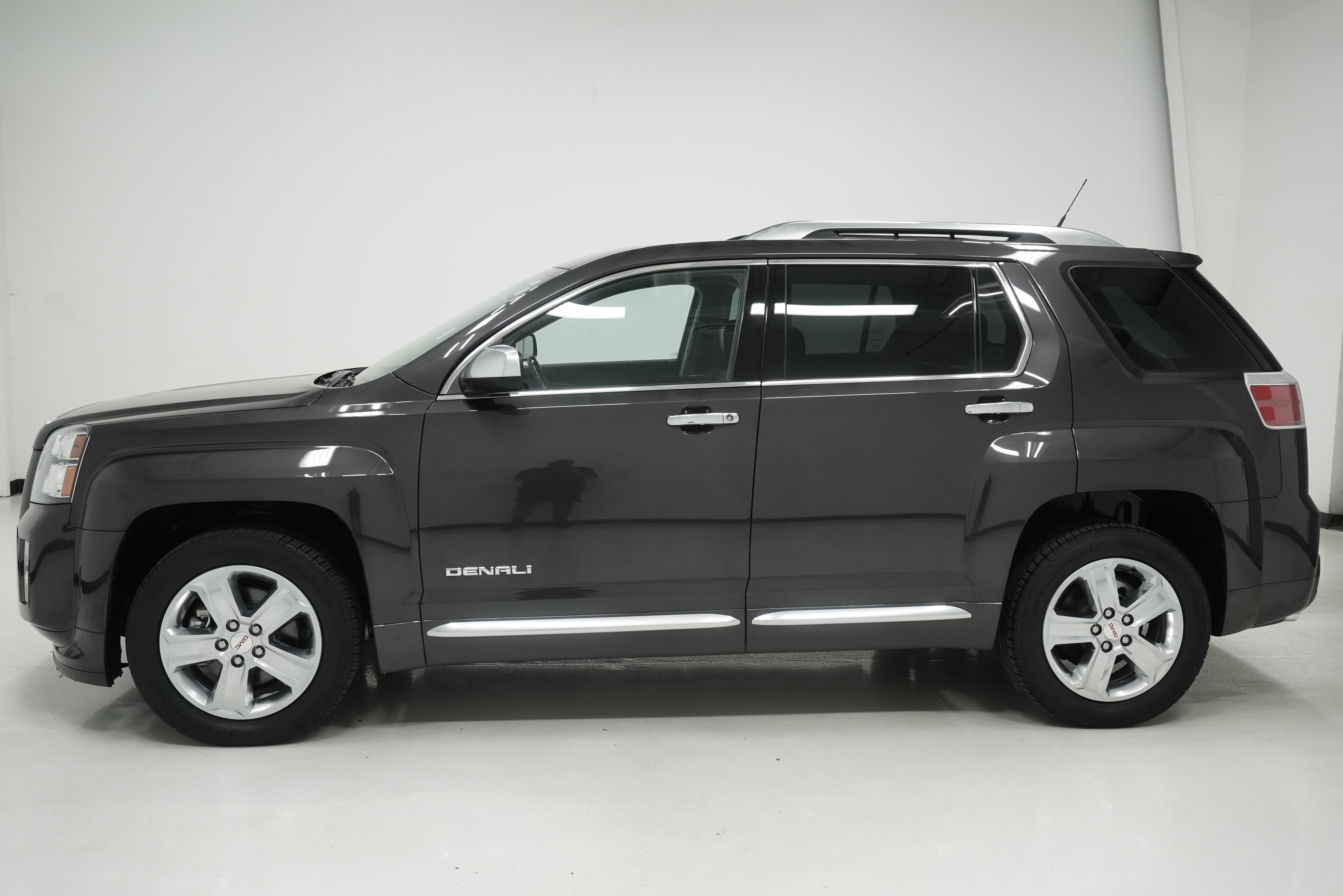 Used 2013 GMC Terrain Denali image 7