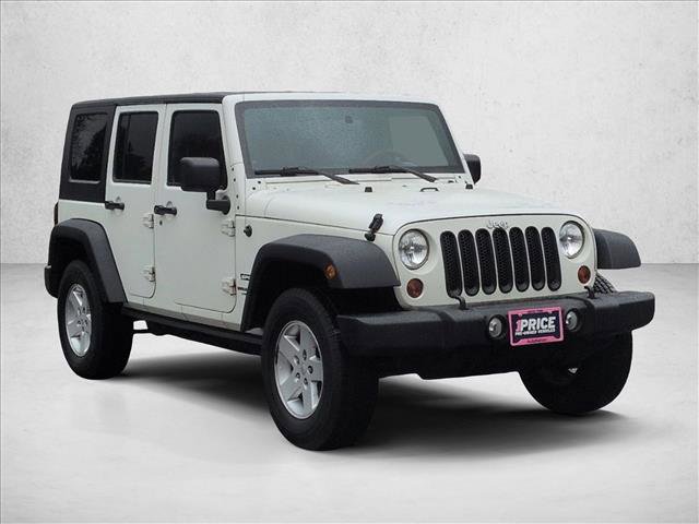 Used 2010 Jeep Wrangler Unlimited Sport image 3