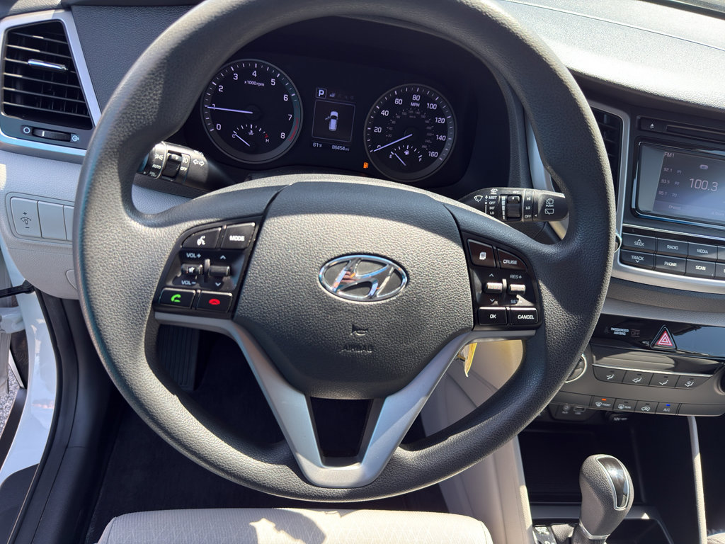 Used 2017 Hyundai Tucson SE AWD/4WD image 16