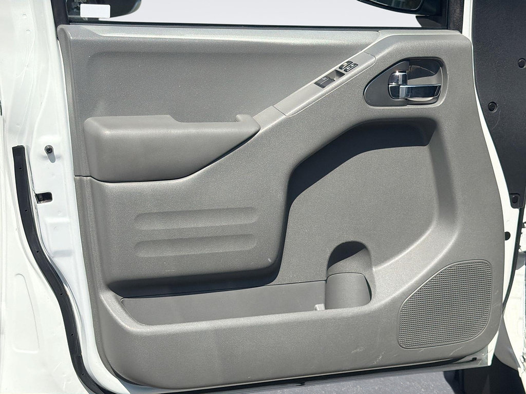 Used 2021 Nissan Frontier S RWD image 16