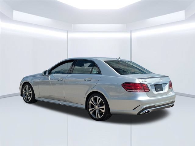 Used 2016 Mercedes-Benz E 350 Sedan image 3