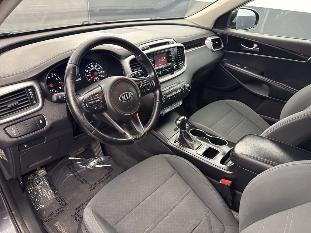 Used 2016 Kia Sorento LX w/ LX Convenience Package image 8